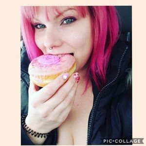 Meet your Posher, Amanda